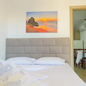  Apartment Dura